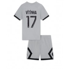 Paris Saint-Germain Vitinha Ferreira #17 Bortedraktsett Barn 2022-23 Kortermet (+ korte bukser)